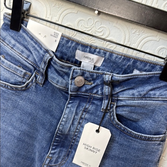 Forever 21 Blue Skinny Jeans High-Waisted Tapered - Picture 3 of 11